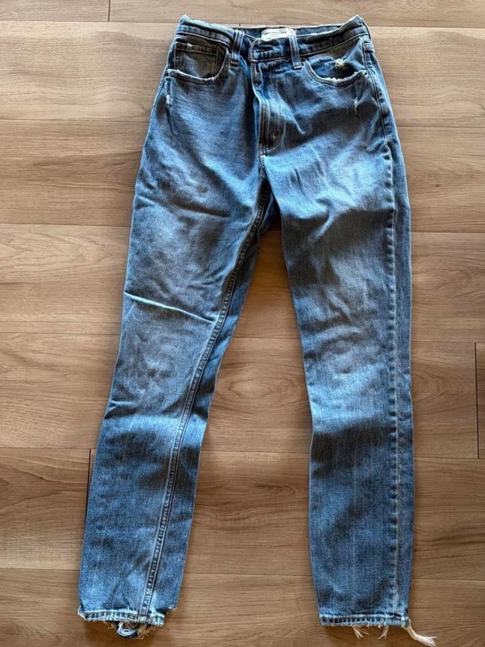 Abercrombie the Skinny High Rise